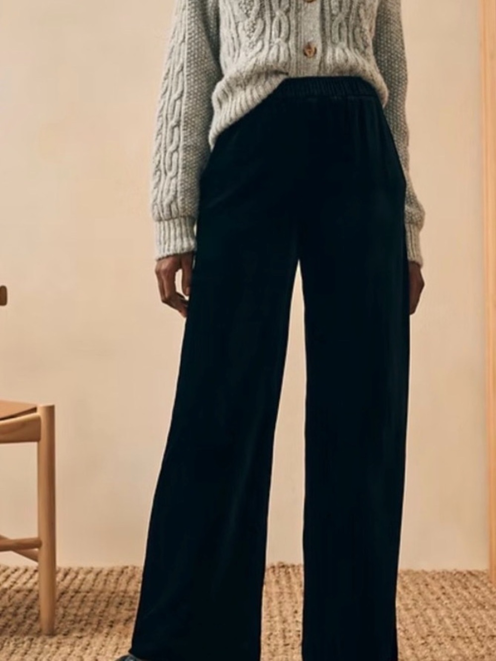 Faherty black silk velvet Genevieve wide leg pants large NWT